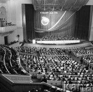 Styczeń 1960, Warszawa, Polska.
VI Krajowy Zjazd TPPR, delegaci podczas obrad w Sali Kongresowej.
Fot. Romuald Broniarek/KARTA