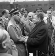 Październik 1960, Warszawa, Polska.
Pożegnanie 