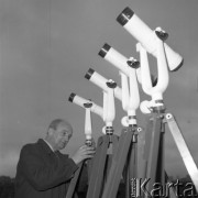 Marzec 1961, Warszawa, Polska.
Teleskop w Obserwatorium Astronomicznym Uniwersytetu Warszawskiego.
Fot. Romuald Broniarek/KARTA