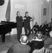 29.11.1962, Warszawa, Polska.
Otwarcie Domu Kultury Radzieckiej - występy artystyczne.
Fot. Romuald Broniarek/KARTA