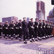 22.07.1964, Warszawa, Polska.
Plac Defilad, uroczyste obchody dwudziestolecia PRL - grupa marynarzy.
Fot. Romuald Broniarek/KARTA