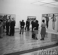 Listopad 1964, Warszawa, Polska.
Galeria Zachęta - otwarcie wystawy sztuki radzieckiej.
Fot. Romuald Broniarek/KARTA