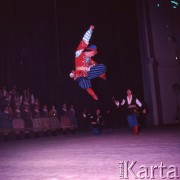 Marzec 1965, Warszawa, Polska.
Sala Kongresowa w Pałacu Kultury i Nauki - występ Zespołu Pieśni i Tańca 