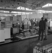 Czerwiec 1965, Poznań, Polska.
Międzynarodowe Targi Poznańskie, wystawa telewizorów i sprzętu gospodarstwa domowego.
Fot. Romuald Broniarek/KARTA