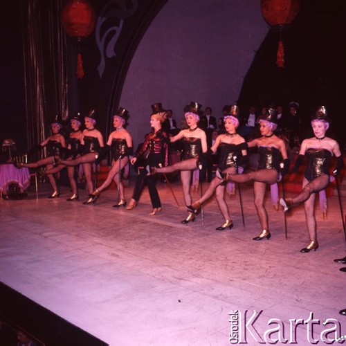 1965, Warszawa, Polska.
Operetka Warszawska, scena z przedstawienia 