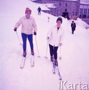 Styczeń 1967, Kasprowy Wierch, Polska. 
Narciarki na Kasprowym Wierchu.
Fot. Romuald Broniarek/KARTA