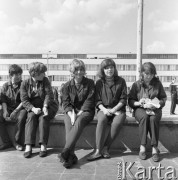 Wrzesień 1967, Schwedt, Niemiecka Republika Demokratyczna (NRD)
Pracownice rafinerii podczas przerwy śniadaniowej.
Fot. Romuald Broniarek/KARTA