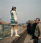Kwiecień 1968, Warszawa, Polska.
Piosenkarka Helena Majdaniec.
Fot. Romuald Broniarek/KARTA