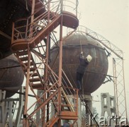 1968, Płock, Polska.
Pracownik Mazowieckich Zakładów Rafineryjnych i Petrochemicznych.
Fot. Romuald Broniarek/KARTA