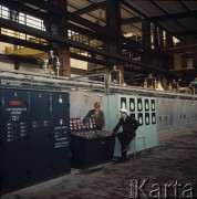 Listopad 1968, Oświęcim, Polska.
Hala produkcyjna Zakładów Chemicznych 