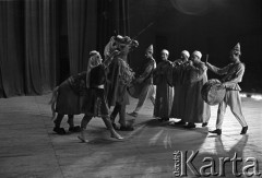Grudzień 1968, Warszawa, Polska.
Występ ludowego zespołu arabskiego w Sali Kongresowej.
Fot. Romuald Broniarek/KARTA