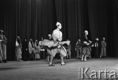 Grudzień 1968, Warszawa, Polska.
Występ ludowego zespołu arabskiego w Sali Kongresowej.
Fot. Romuald Broniarek/KARTA