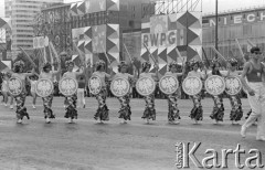 22.07.1969, Warszawa, Polska. 
Uroczyste obchody 25-lecia PRL, dziewczynki przebrane za Warszawskie Syrenki.
Fot. Romuald Broniarek/KARTA