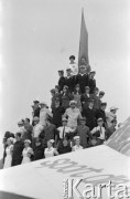 22.07.1969, Warszawa, Polska. 
Uroczyste obchody 25-lecia PRL, przedstawiciele różnych zawodów - m.in. pielęgniarki, hutnicy i górnicy na platformie. Na górze z lewej stoi Irena Szewińska.
Fot. Romuald Broniarek/KARTA