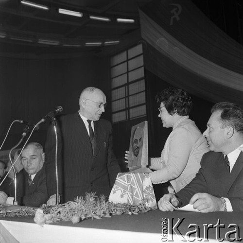 Październik 1969, Rzeszów, Polska. 
Konferencja z okazji 25-lecia Towarzystwa Przyjaźni Polsko-Radzieckiej, z lewej siedzi Awierkij Aristow (ambasador ZSRR w Polsce).
Fot. Romuald Broniarek/KARTA