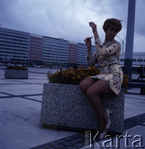 1970, Berlin, NRD.
Piosenkarka Edyta Piecha. 
Fot. Romuald Broniarek, zbiory Ośrodka KARTA