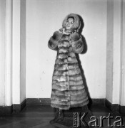 1970, Polska.
Pokaz ubrań Domu Mody Ambasador.
Fot. Romuald Broniarek, zbiory Ośrodka KARTA