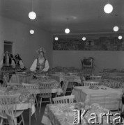 Wrzesień 1970, Kodeń, Polska.
Szkoła Podstawowa im. Polsko-Radzieckiego Braterstwa Broni.
Fot. Romuald Broniarek, zbiory Ośrodka KARTA