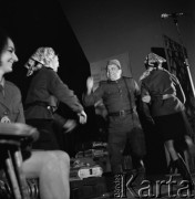 Wrzesień 1970, Kodeń, Polska.
Uroczyste otwarcie Szkoły Podstawowej im. Polsko-Radzieckiego Braterstwa Broni.
Fot. Romuald Broniarek, zbiory Ośrodka KARTA