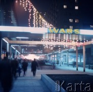 1971, Warszawa, Polska.
Pasaż Śródmiejski i dom towarowy Wars.
Fot. Romuald Broniarek, zbiory Ośrodka KARTA