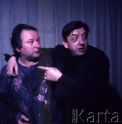 1971, Warszawa, Polska.
Gustaw Lutkiewicz (z lewej) i Mariusz Dmochowski - aktorzy grający w spektaklu „Na dnie
