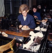 1971, Nowy Targ, Polska.
Nowotarskie Zakłady Przemysłu Skórzanego „PODHALE