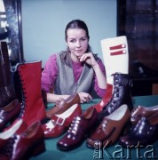 1971, Nowy Targ, Polska.
Nowotarskie Zakłady Przemysłu Skórzanego „PODHALE