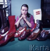 1971, Nowy Targ, Polska.
Nowotarskie Zakłady Przemysłu Skórzanego „PODHALE