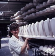 1971, Ćmielów, Polska.
Fabryka Porcelany i Wyrobów Ceramicznych.
Fot. Romuald Broniarek, zbiory Ośrodka KARTA