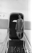 1971, Warszawa, Polska.
Radziecki samolot pasażerski Tu-144 w porcie lotniczym Warszawa-Okęcie.
Fot. Romuald Broniarek, zbiory Ośrodka KARTA
