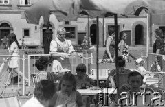 1971, Warszawa, Polska.
Rynek Starego Miasta.
Fot. Romuald Broniarek, zbiory Ośrodka KARTA
