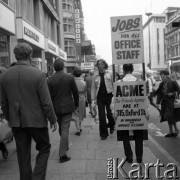 1971, Londyn, Wielka Brytania.
Ulica.
Fot. Romuald Broniarek, zbiory Ośrodka KARTA