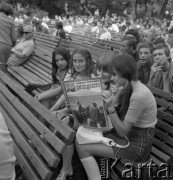 1972, Pruszków, Polska.
Festyn zorganizowany przez Towarzystwo Przyjaźni Polsko-Radzieckiej przy pałacyku 
