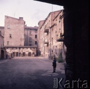 1972, Kalisz, Polska.
Podwórko.
Fot. Romuald Broniarek, zbiory Ośrodka KARTA
