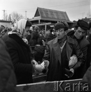 1972, Nowy Targ, Polska.
Jarmark.
Fot. Romuald Broniarek, zbiory Ośrodka KARTA
