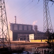 1973, Ostrołęka, Polska.
Zespół Elektrowni Ostrołęka.
Fot. Romuald Broniarek, zbiory Ośrodka KARTA