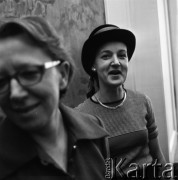 1973, Warszawa, Polska.
Ślub dziennikarza Zygmunta Broniarka w Pałacu Ślubów na placu Zamkowym.
Fot. Romuald Broniarek, zbiory Ośrodka KARTA