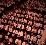 1973, Warszawa, Polska.
V Zjazd Związku Młodzieży Wiejskiej w Filharmonii Narodowej.
Fot. Romuald Broniarek, zbiory Ośrodka KARTA