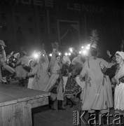 17.04.1973, Kraków, Nowa Huta, Polska.
Uroczyste odsłonięcie pomnika Włodzimierza Lenina w alei Róż.
Fot. Romuald Broniarek, zbiory Ośrodka KARTA