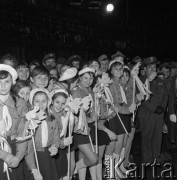 17.04.1973, Kraków, Nowa Huta, Polska.
Uroczyste odsłonięcie pomnika Włodzimierza Lenina w alei Róż.
Fot. Romuald Broniarek, zbiory Ośrodka KARTA
