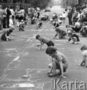 1973, Grodzisk Mazowiecki, Polska.
Kiermasz książki.
Fot. Romuald Broniarek, zbiory Ośrodka KARTA