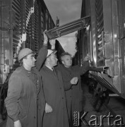 1973, Zielona Góra, Polska.
Zaodrzańskie Zakłady Przemysłu Metalowego im. M. Nowotki.
Fot. Romuald Broniarek, zbiory Ośrodka KARTA