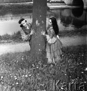 1973, Białystok, Polska.
Zespół cygański w Parku Branickich.
Fot. Romuald Broniarek, zbiory Ośrodka KARTA