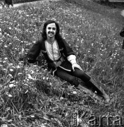 1973, Białystok, Polska.
Członek zespołu cygańskiego w Parku Branickich.
Fot. Romuald Broniarek, zbiory Ośrodka KARTA