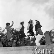 1973, Białystok, Polska.
Zespół cygański w Parku Branickich.
Fot. Romuald Broniarek, zbiory Ośrodka KARTA