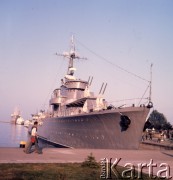 1973, Świnoujście, Polska.
Niszczyciel ORP Błyskawica w Porcie Wojennym Świnoujście. 
Fot. Romuald Broniarek, zbiory Ośrodka KARTA
