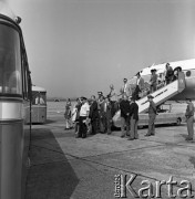 1973, Warszawa, Polska.
Port lotniczy Warszawa-Okęcie.
Fot. Romuald Broniarek, zbiory Ośrodka KARTA