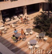 1973, Mangalia, Rumunia.
Kawiarnia.
Fot. Romuald Broniarek, zbiory Ośrodka KARTA
