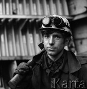 1973, Gdynia, Polska.
Stocznia.
Fot. Romuald Broniarek, zbiory Ośrodka KARTA