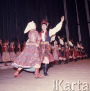 1974, Warszawa, Polska.
Zespół Pieśni i Tańca „Śląsk” im. Stanisława Hadyny w Sali Kongresowej.
Fot. Romuald Broniarek, zbiory Ośrodka KARTA